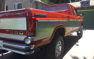 Ford-F-250-1985-Extended-Cab-Pickup-6