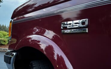 Ford-F-250-1989-Extended-Cab-Pickup-2