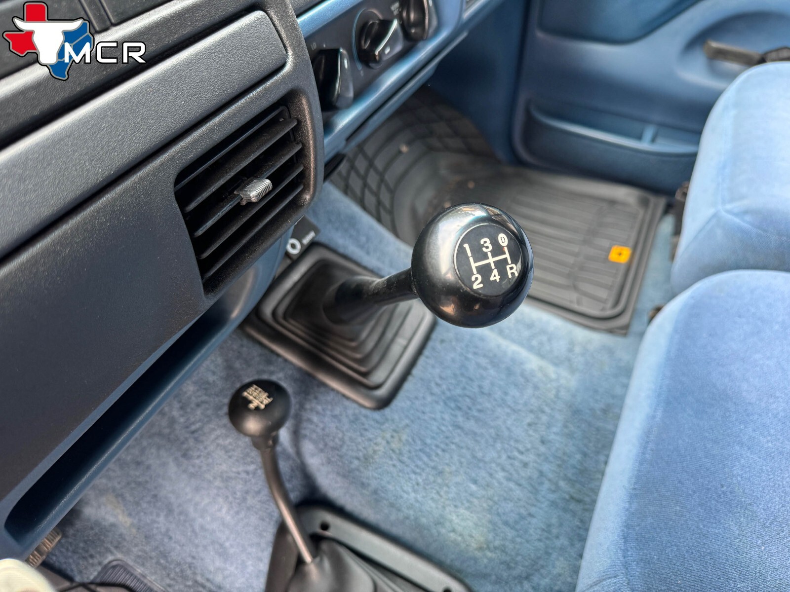 Ford-F-250-1996-Extended-Cab-Pickup-21