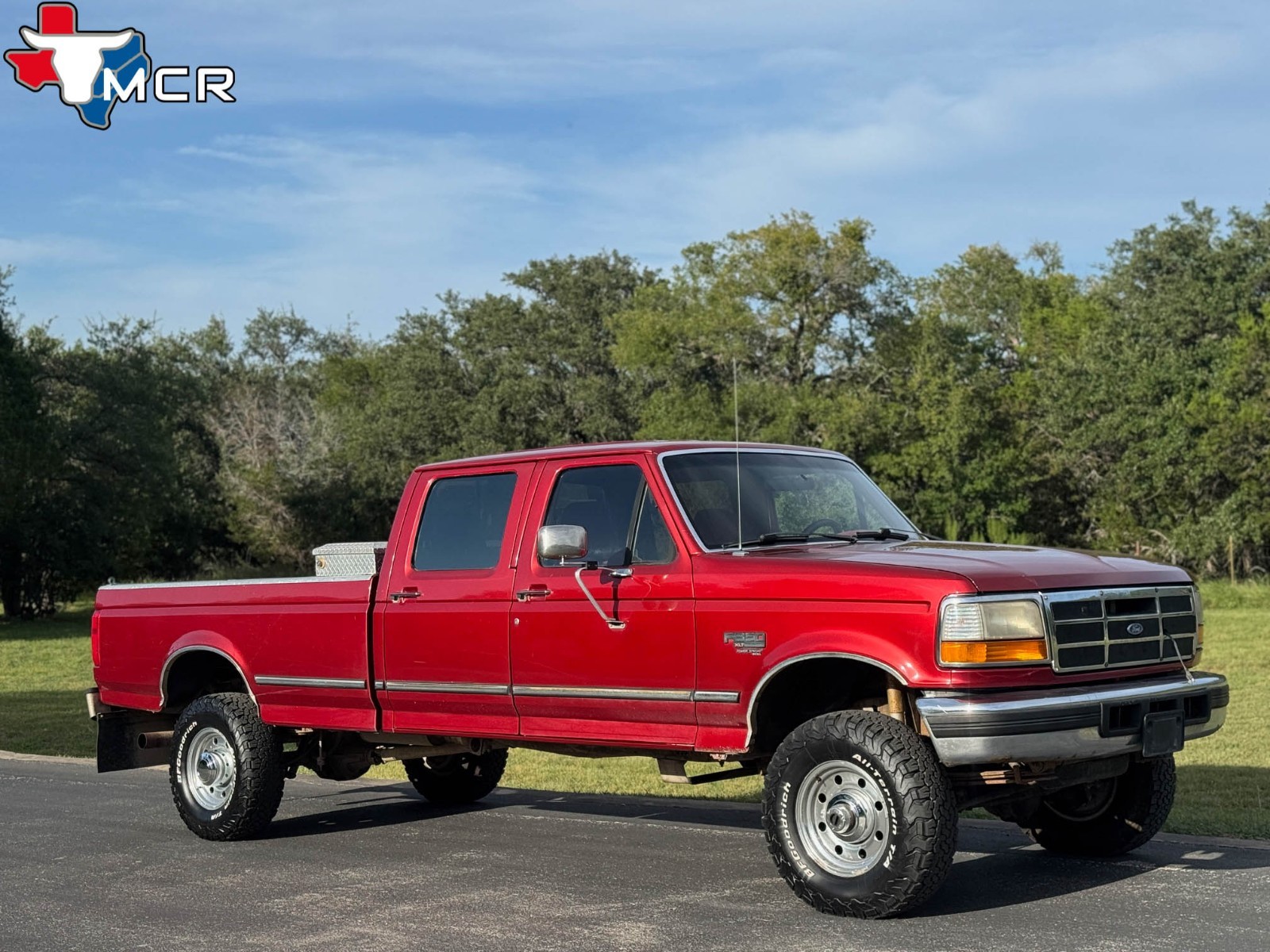 Ford-F-350-1996-Crew-Cab-Pickup-2