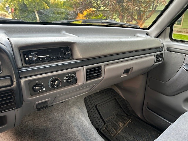 Ford-F-350-1996-Crew-Cab-Pickup-33
