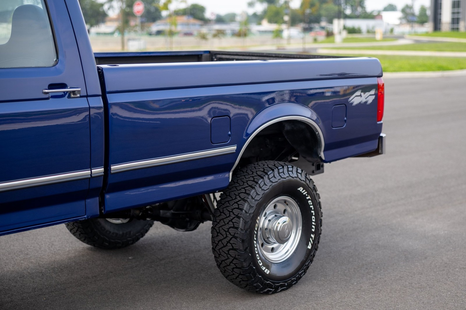 Ford-F-350-1996-Pickup-Truck-10