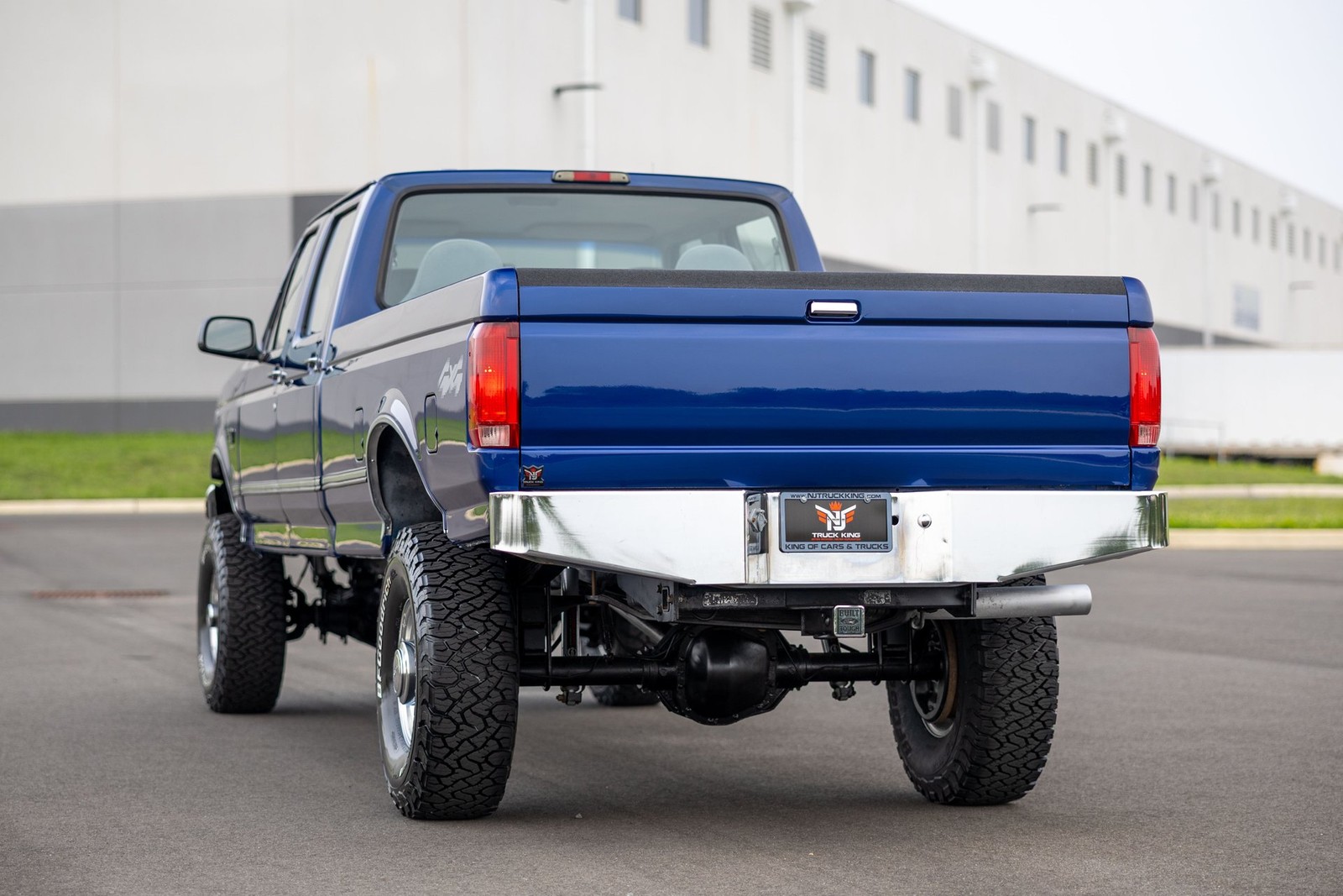 Ford-F-350-1996-Pickup-Truck-12