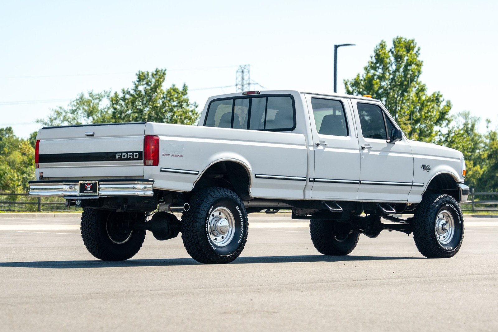 Ford-F-350-1996-Pickup-Truck-21