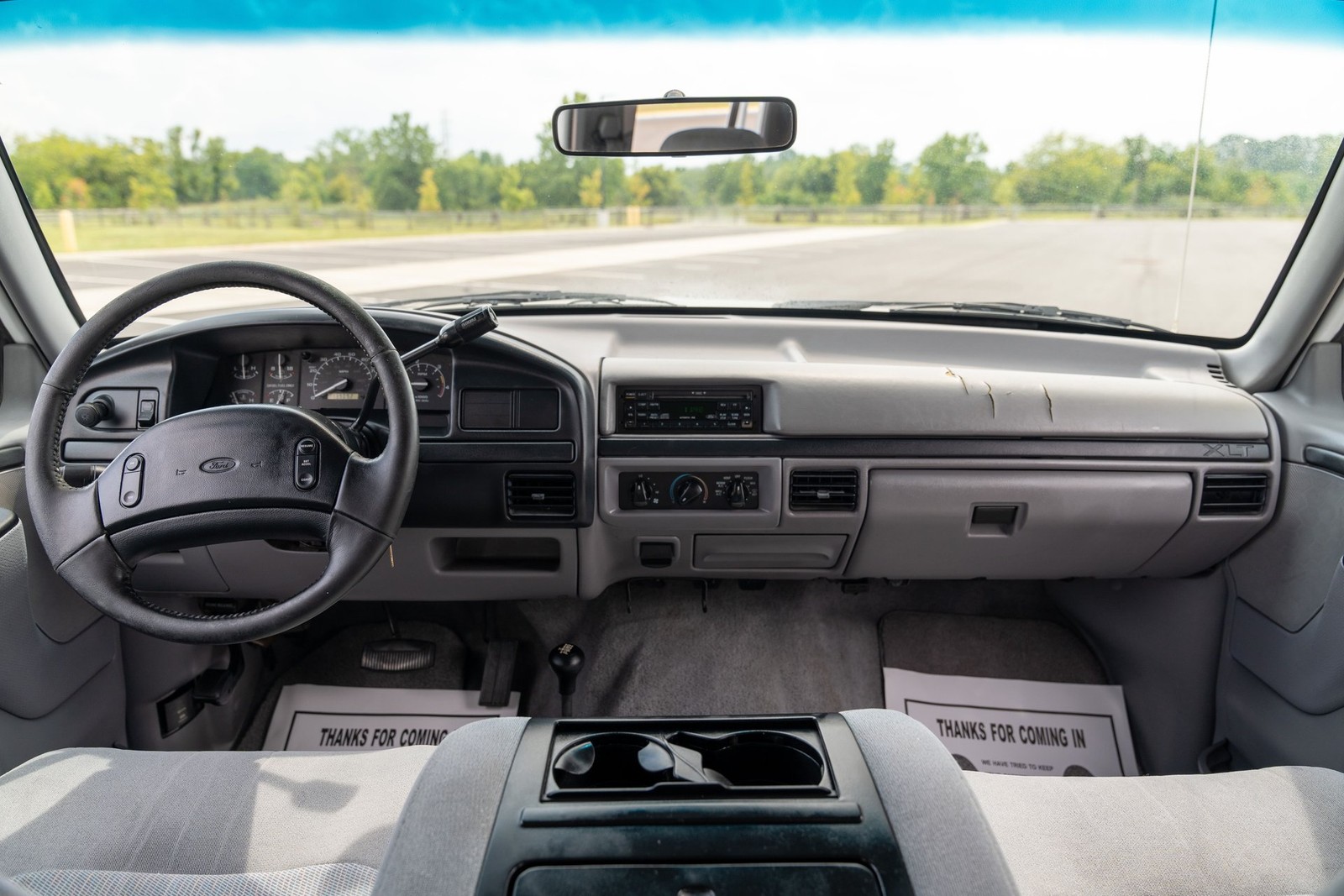 Ford-F-350-1996-Pickup-Truck-24