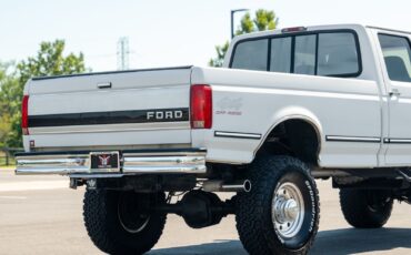 Ford-F-350-1996-Pickup-Truck-25