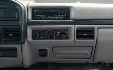 Ford-F-350-1996-Pickup-Truck-25