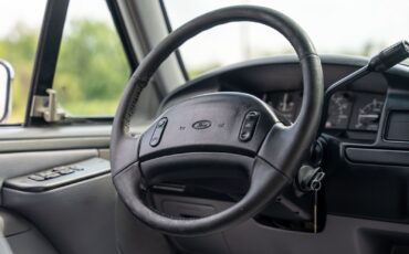 Ford-F-350-1996-Pickup-Truck-26