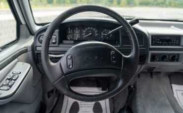Ford-F-350-1996-Pickup-Truck-28