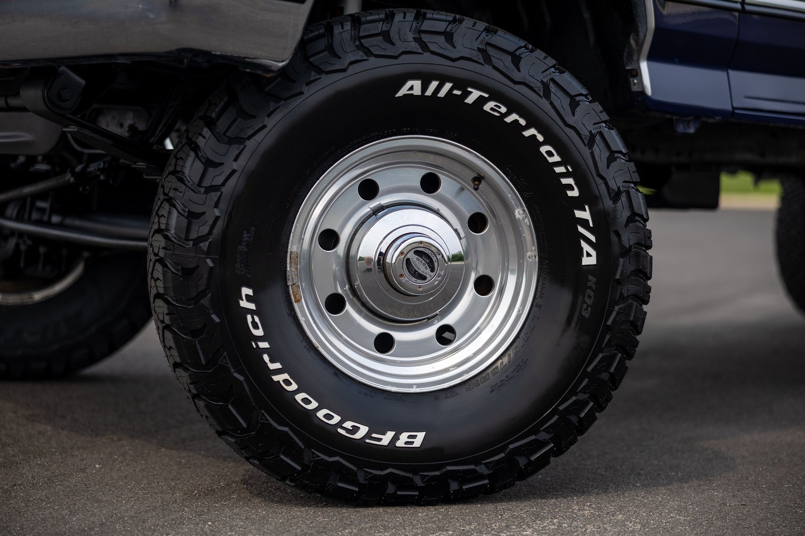 Ford-F-350-1996-Pickup-Truck-3