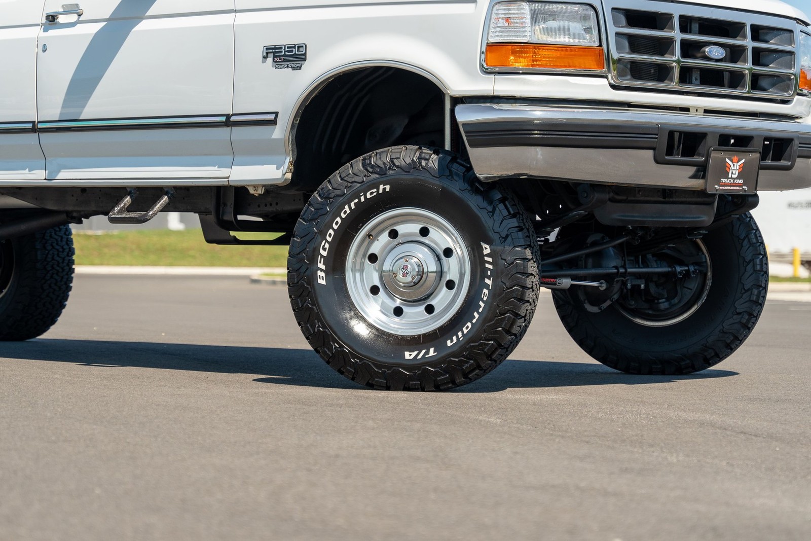 Ford-F-350-1996-Pickup-Truck-3