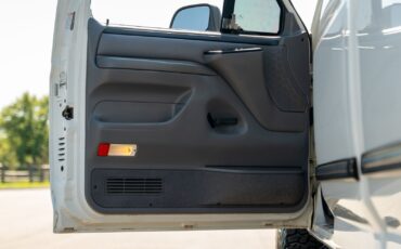 Ford-F-350-1996-Pickup-Truck-31