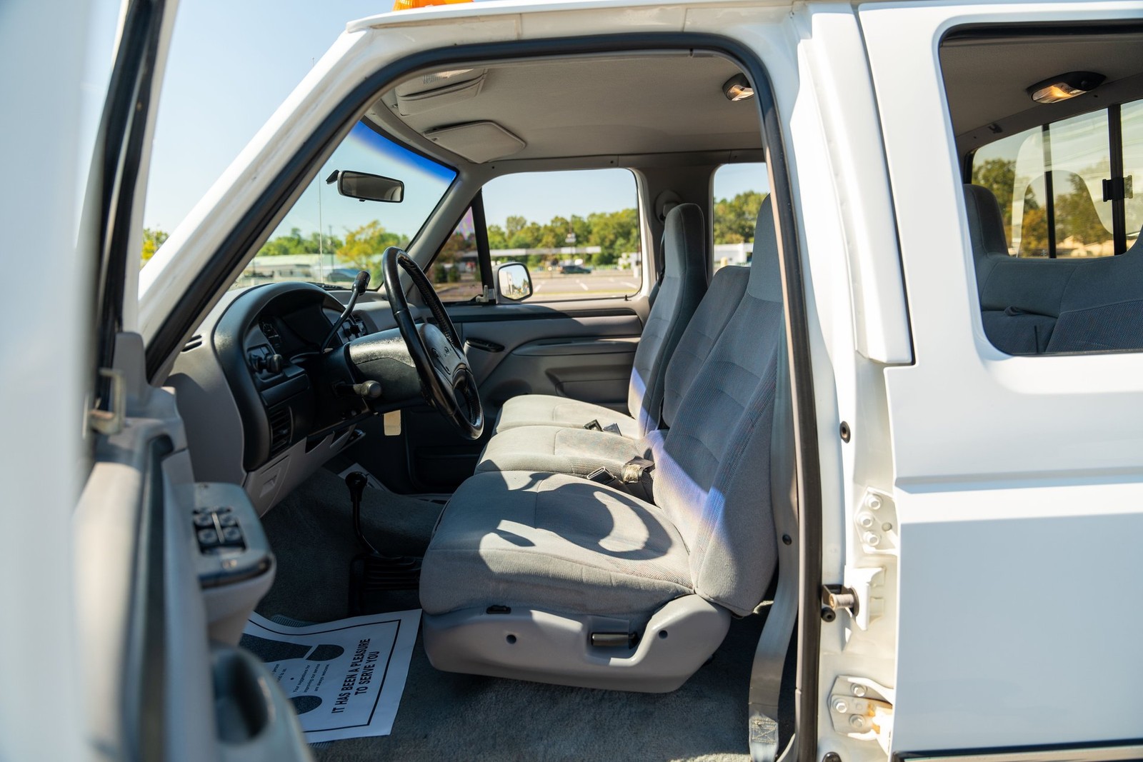 Ford-F-350-1996-Pickup-Truck-34