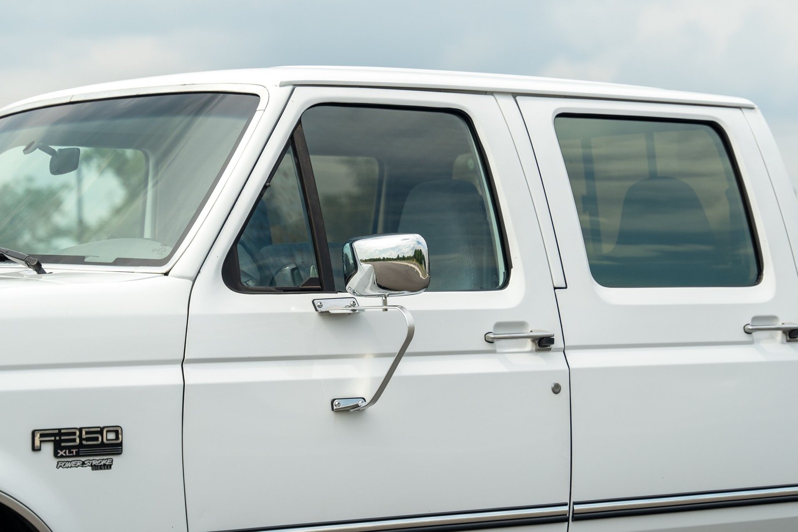 Ford-F-350-1996-Pickup-Truck-34