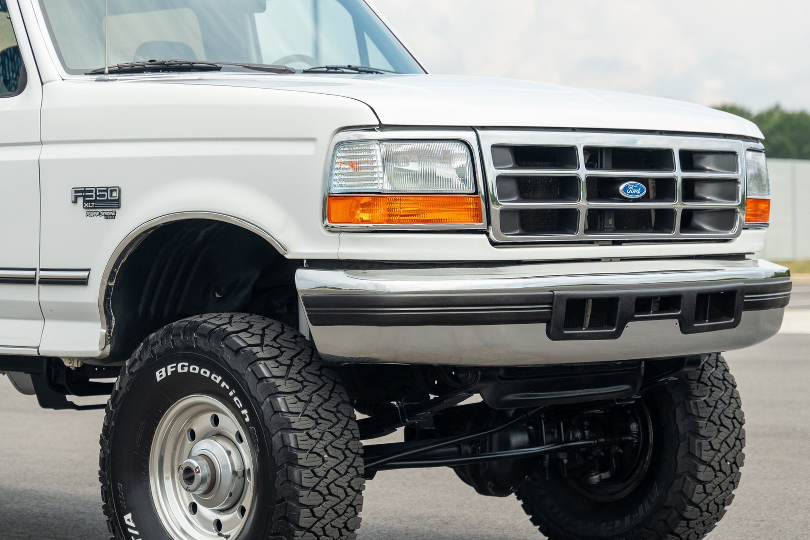 Ford-F-350-1996-Pickup-Truck-36