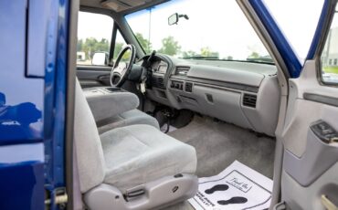 Ford-F-350-1996-Pickup-Truck-38