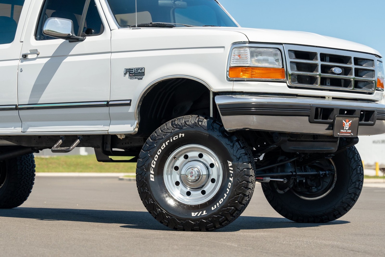 Ford-F-350-1996-Pickup-Truck-4