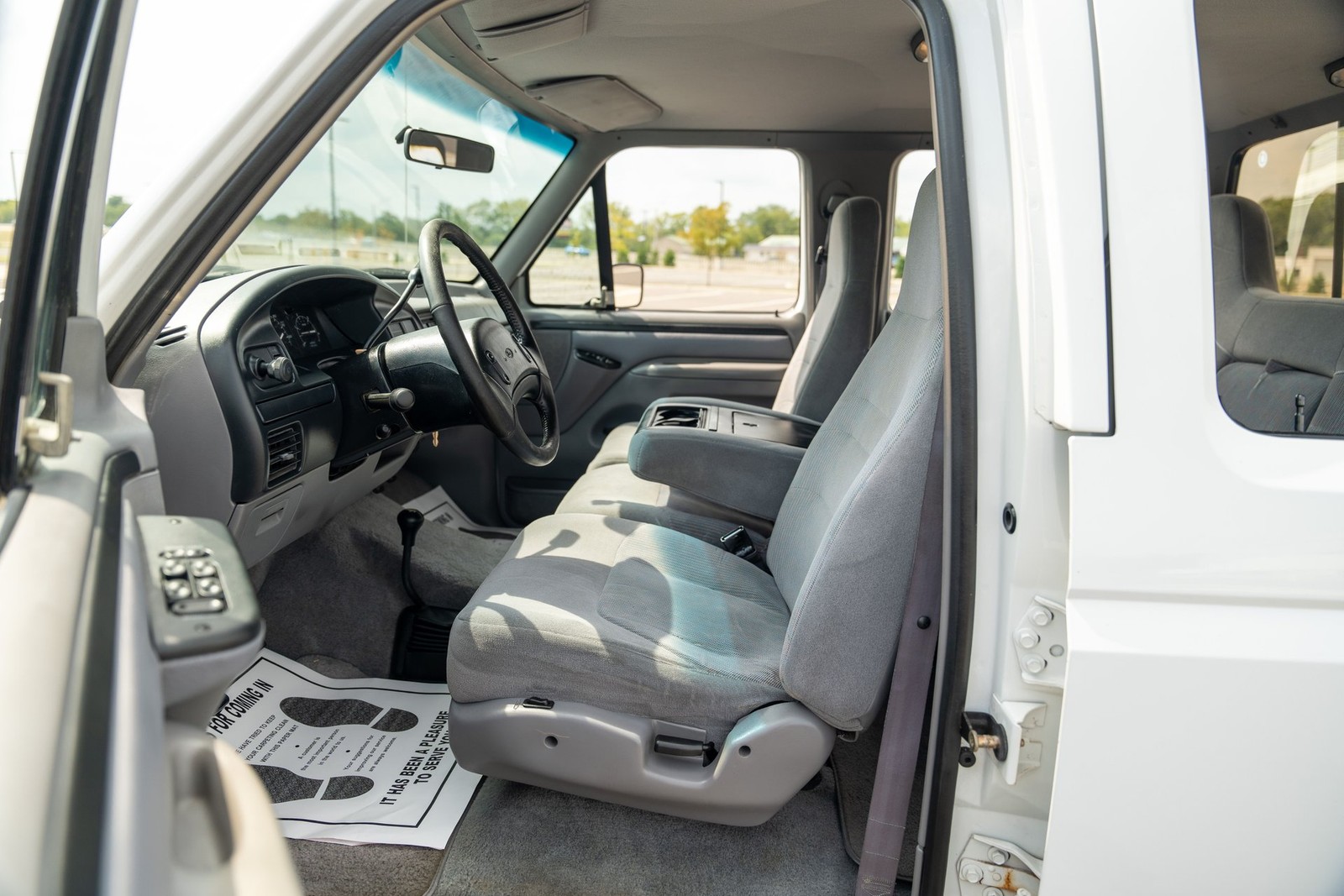 Ford-F-350-1996-Pickup-Truck-5