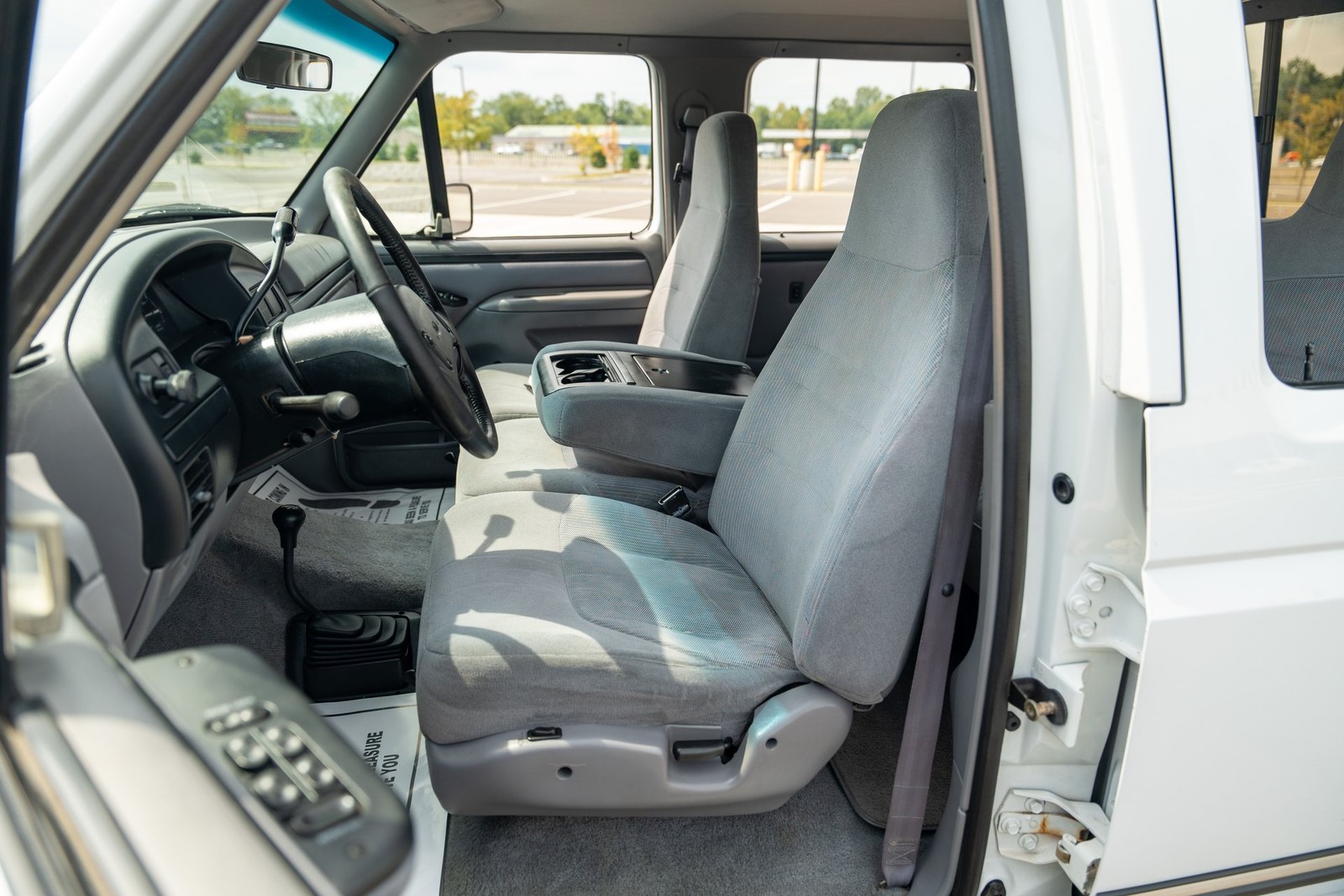 Ford-F-350-1996-Pickup-Truck-6