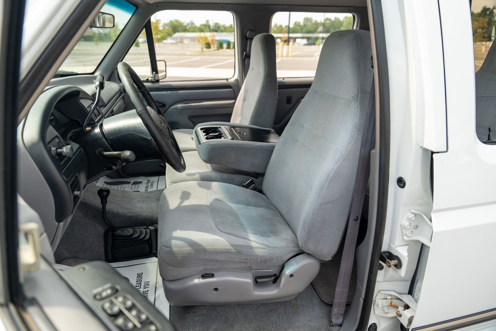 Ford-F-350-1996-Pickup-Truck-9