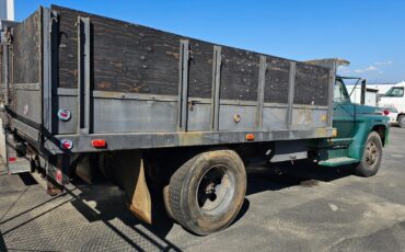 Ford-F-550-1969-Commercial-Vehicle-4