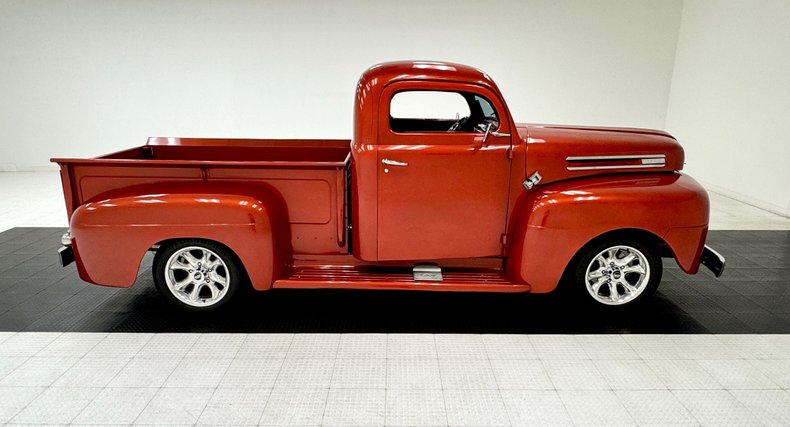 Ford-F1-1948-Bronze-Metallic-Saddle-13