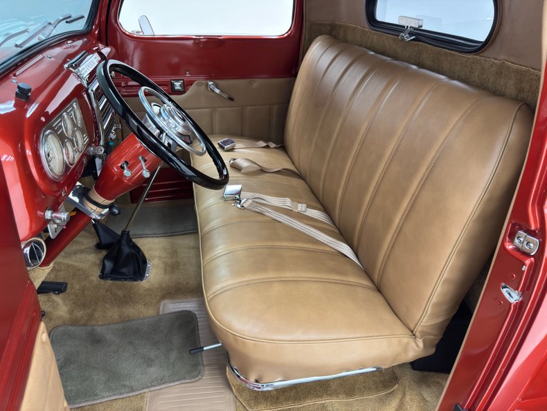 Ford-F1-1948-Bronze-Metallic-Saddle-32