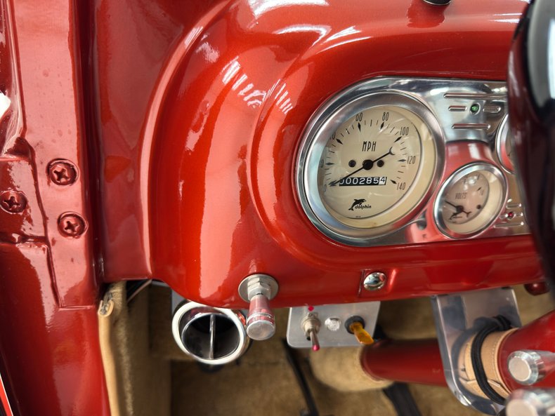 Ford-F1-1948-Bronze-Metallic-Saddle-37