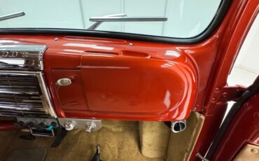 Ford-F1-1948-Bronze-Metallic-Saddle-5