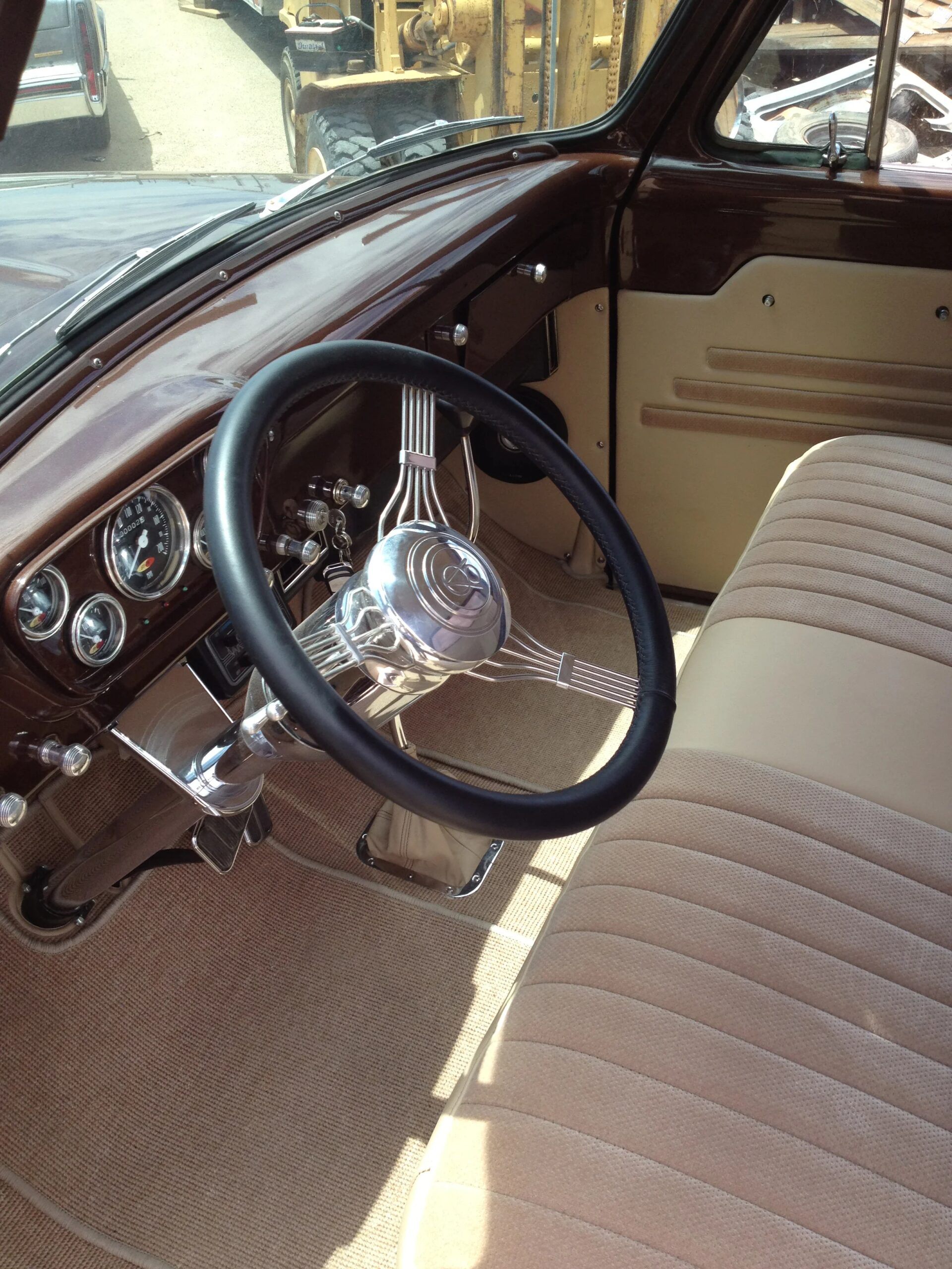 Ford-F100-1955-Brown-Beige