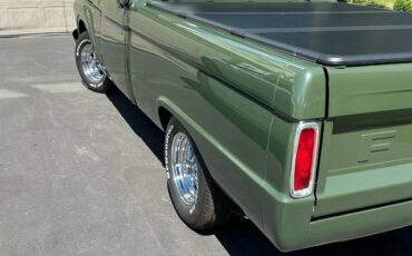 Ford-F100-1966-6