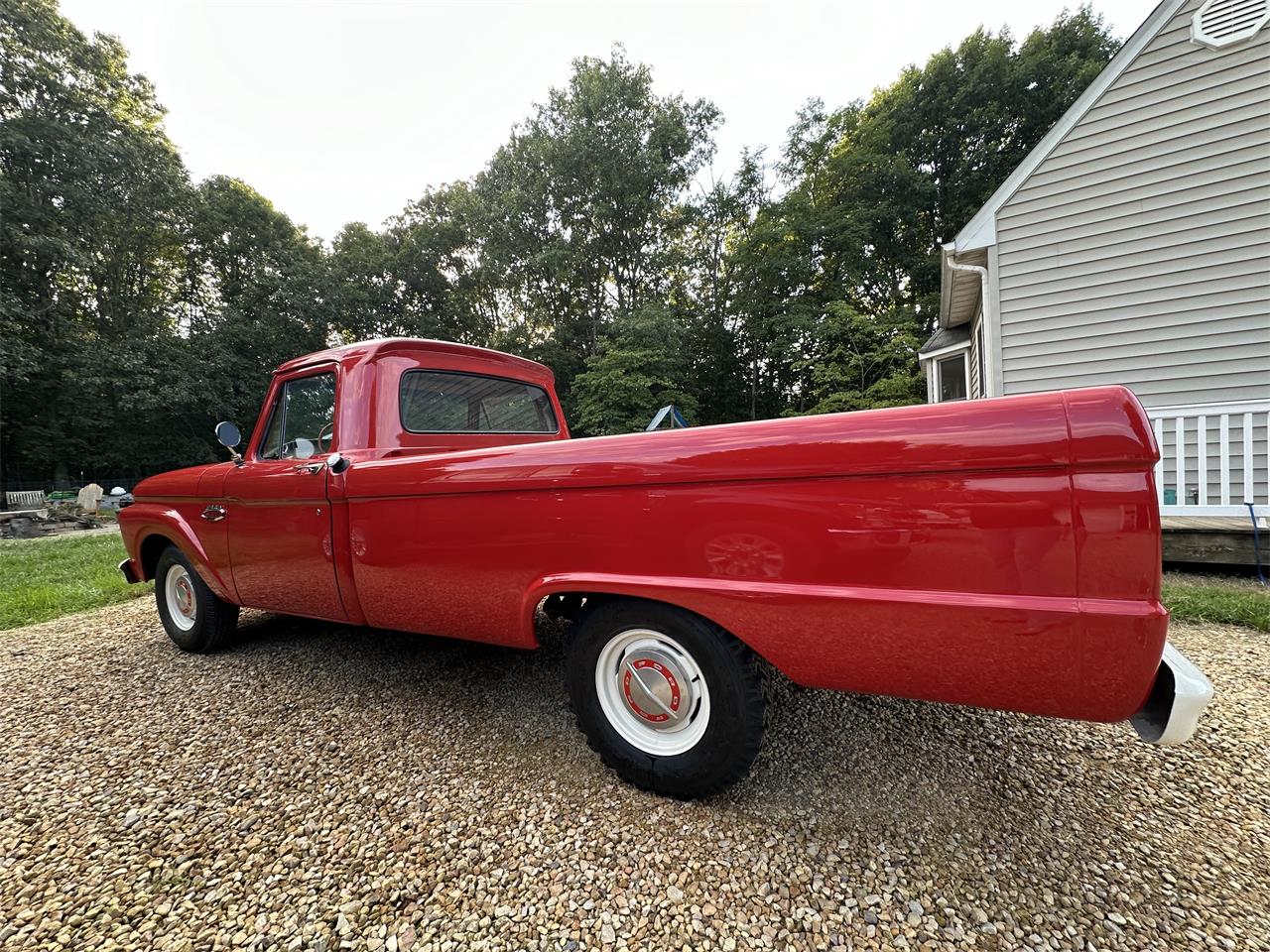 Ford-F100-1966-Rangoon-red-Red-and-black-10