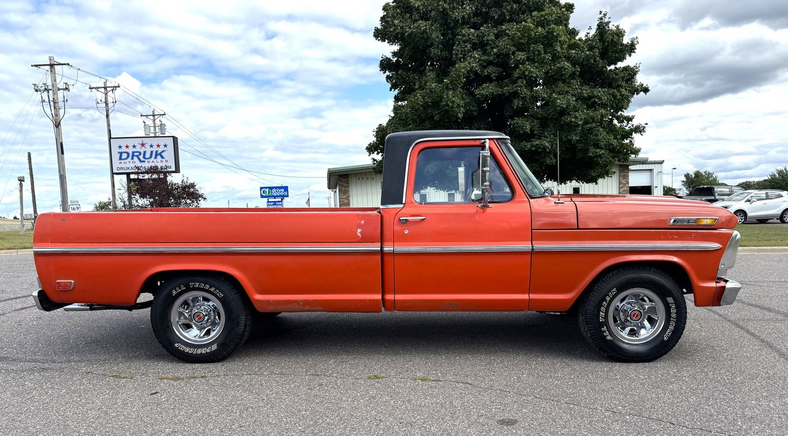 Ford-F100-1969-Pickup-Truck-1