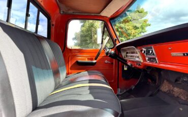 Ford-F100-1969-Pickup-Truck-11