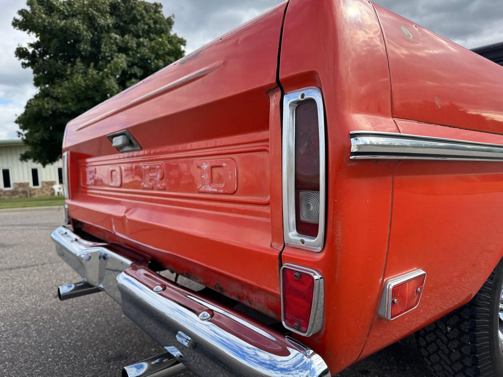 Ford-F100-1969-Pickup-Truck-24