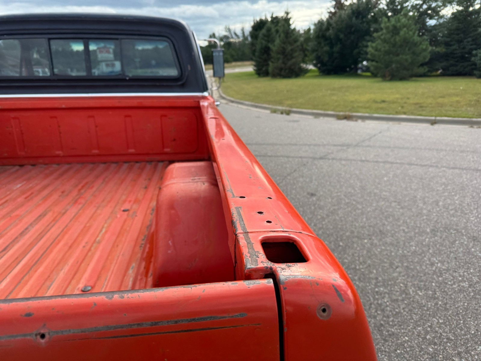 Ford-F100-1969-Pickup-Truck-35