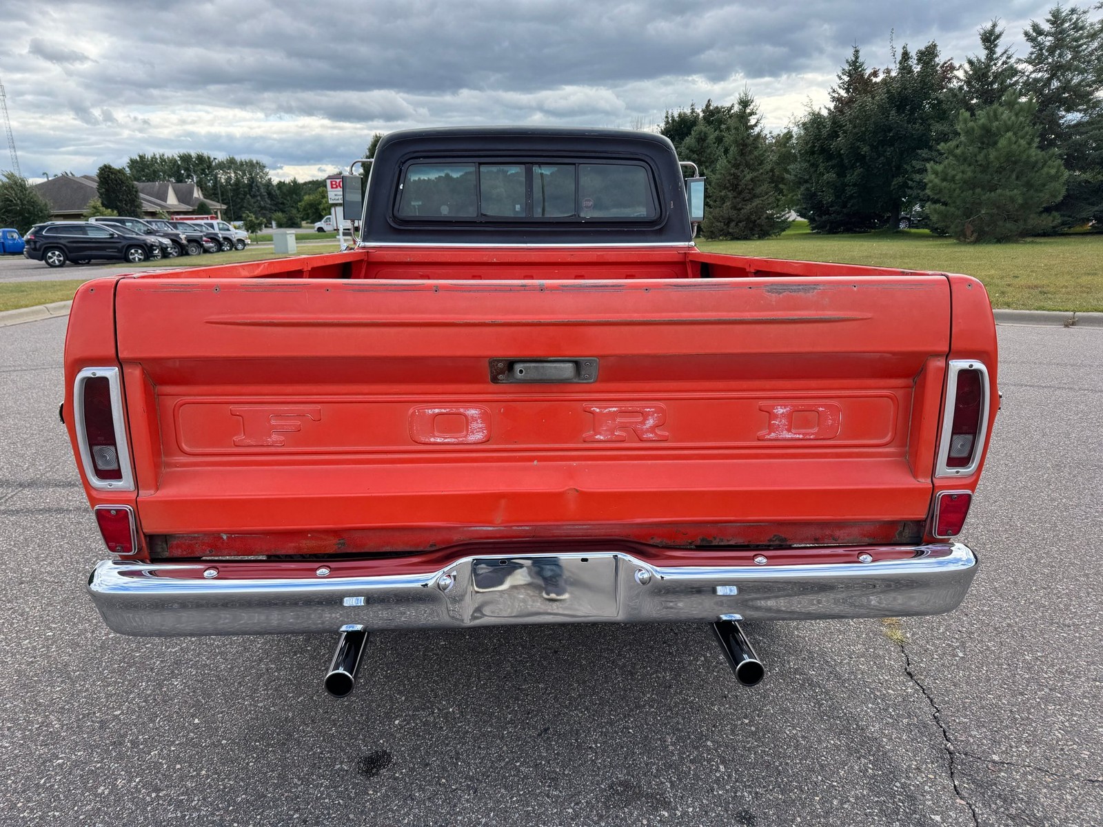 Ford-F100-1969-Pickup-Truck-4
