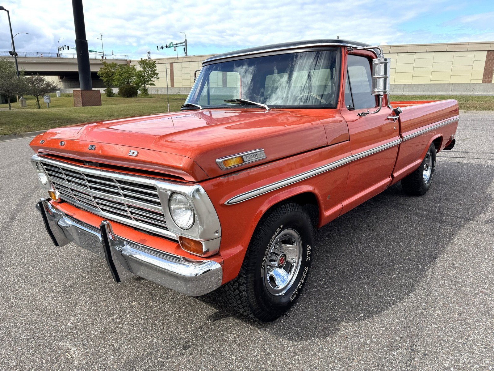 Ford-F100-1969-Pickup-Truck-7