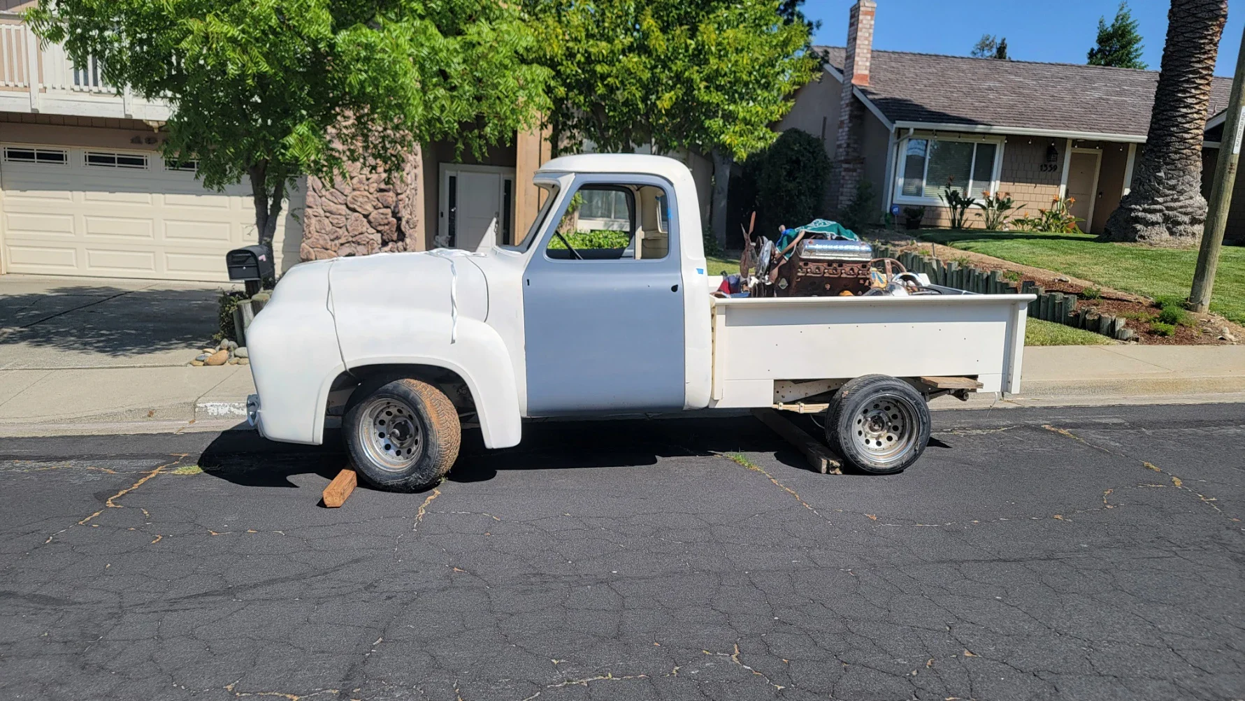Ford-F100-2wd-regular-cab-1955-Yellow-Yellow-2