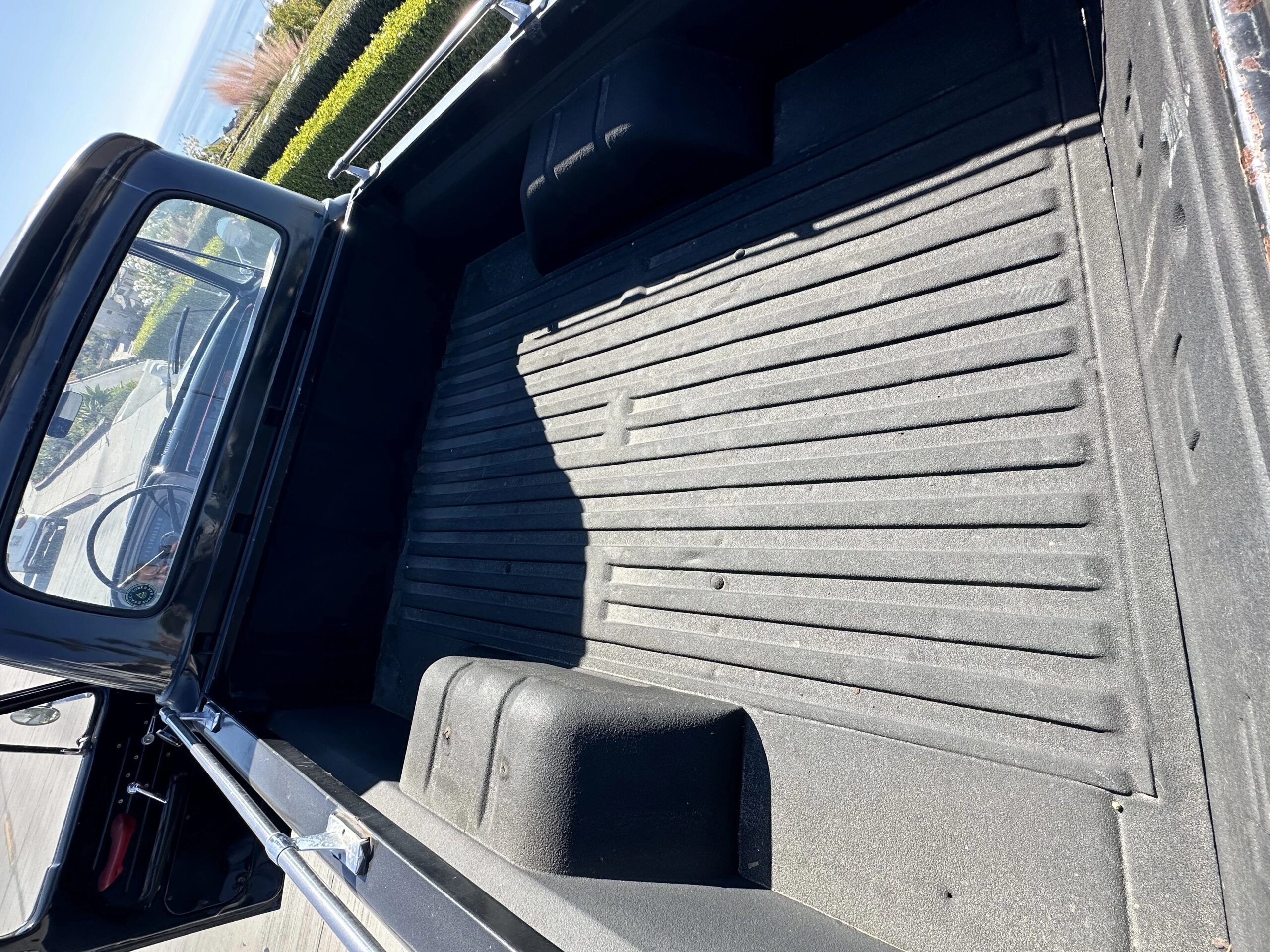 Ford-F100-2wd-regular-cab-1965-Black-Black-6