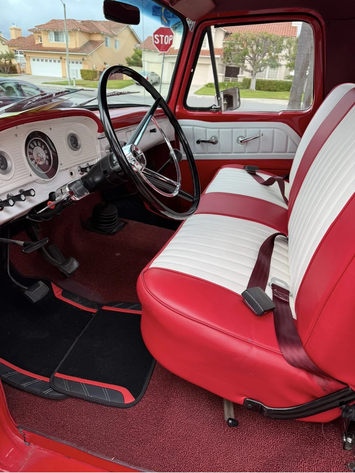 Ford-F100-2wd-regular-cab-1966-Red-Red