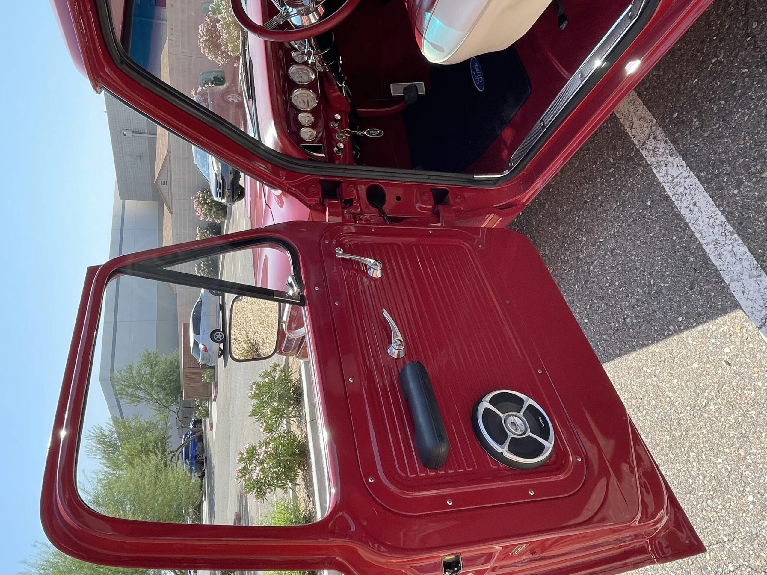 Ford-F100-2wd-regular-cab-1967-Red-Red-28