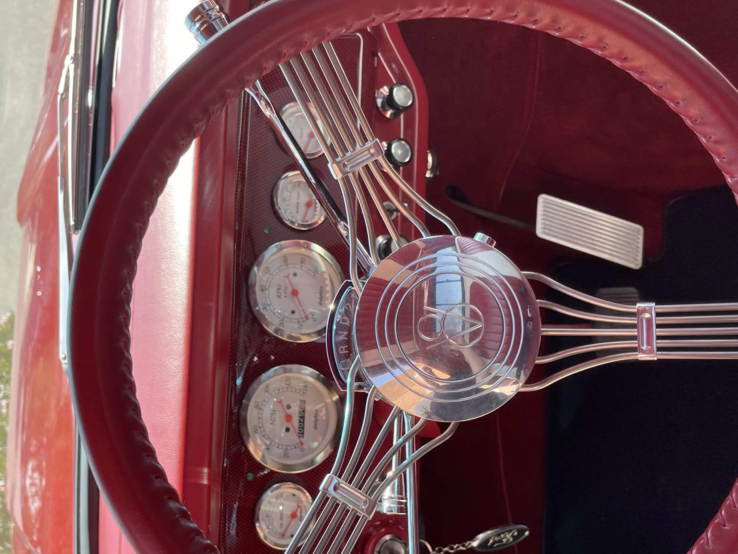 Ford-F100-2wd-regular-cab-1967-Red-Red-3