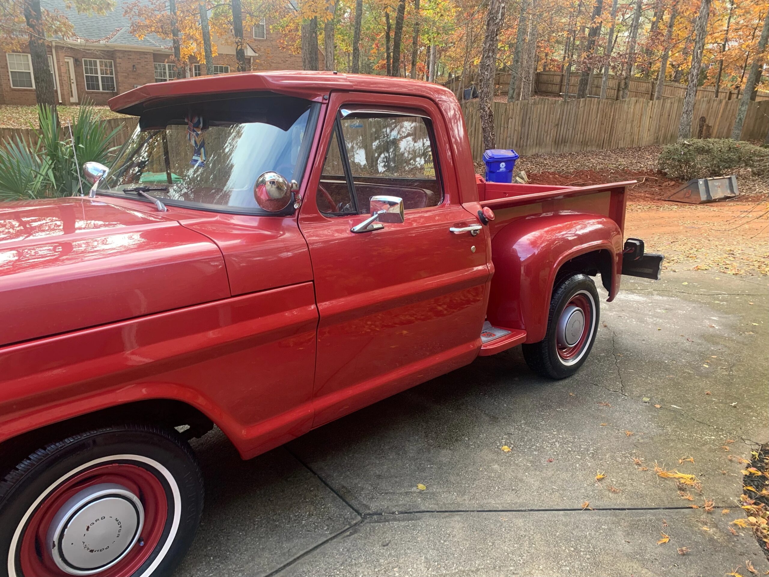 Ford-F100-2wd-regular-cab-1967-Red-Red