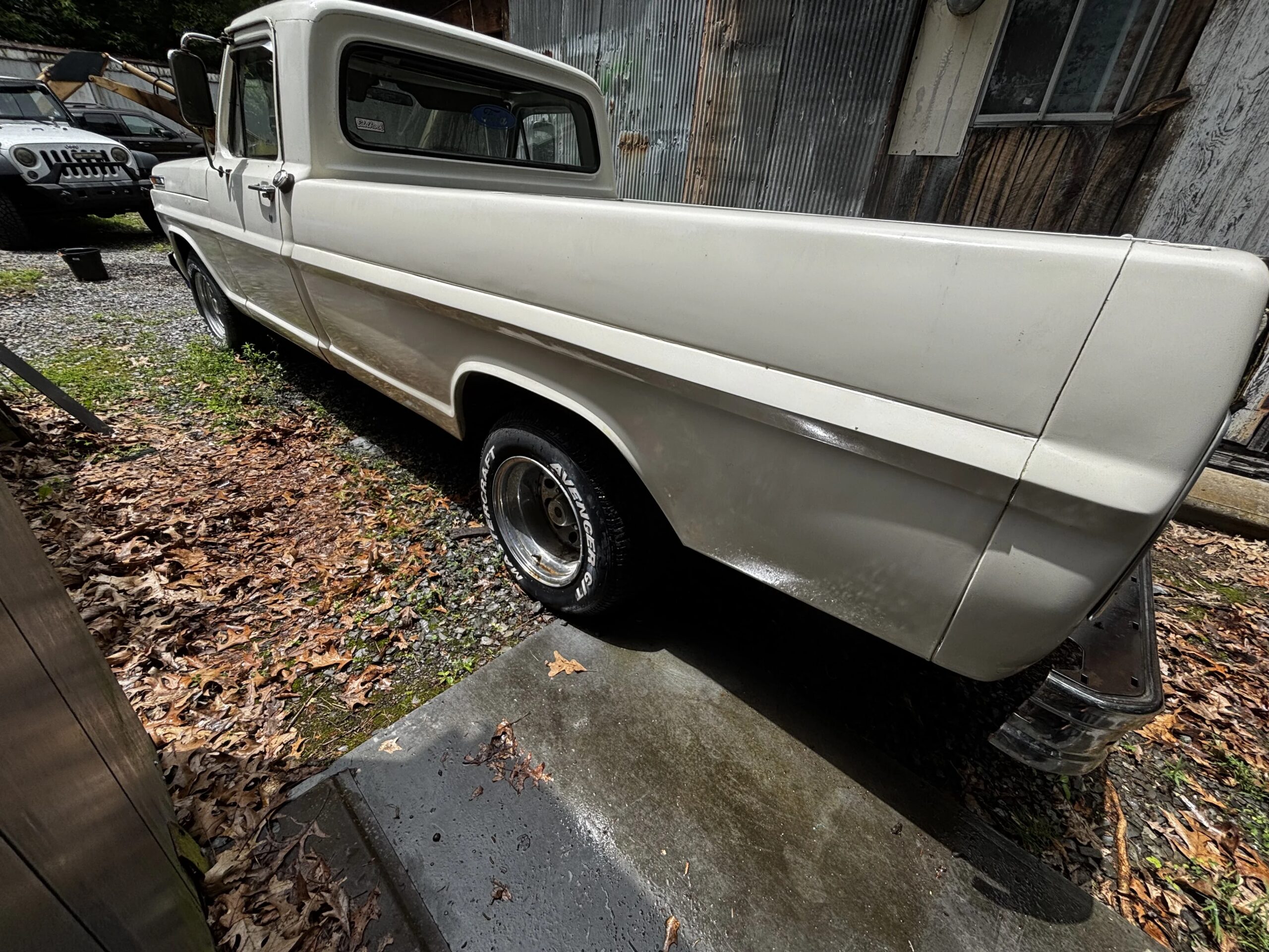 Ford-F100-2wd-regular-cab-1967-White-6