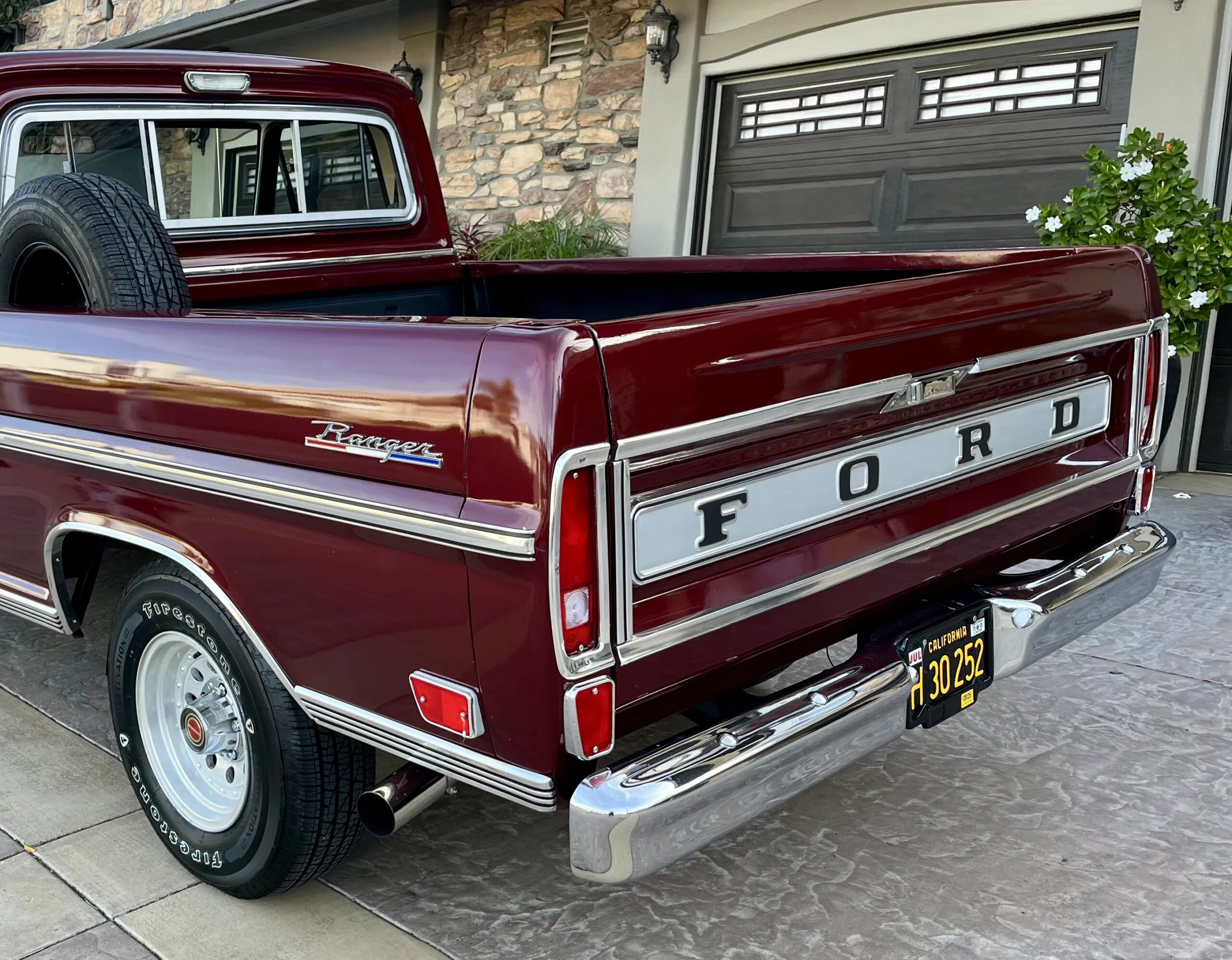Ford-F100-2wd-regular-cab-1969-Red-Beige-12