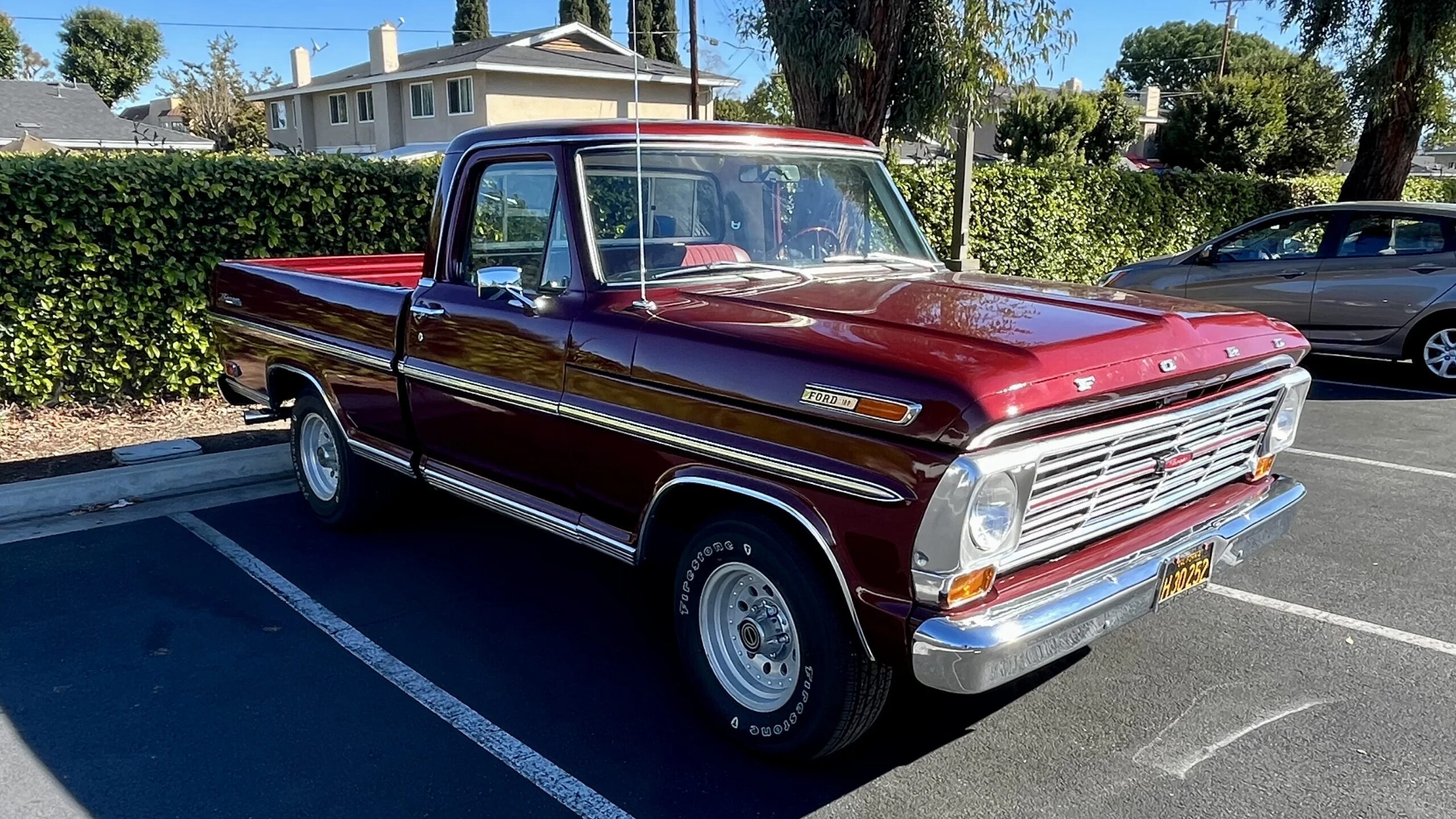 Ford-F100-2wd-regular-cab-1969-Red-Beige-31