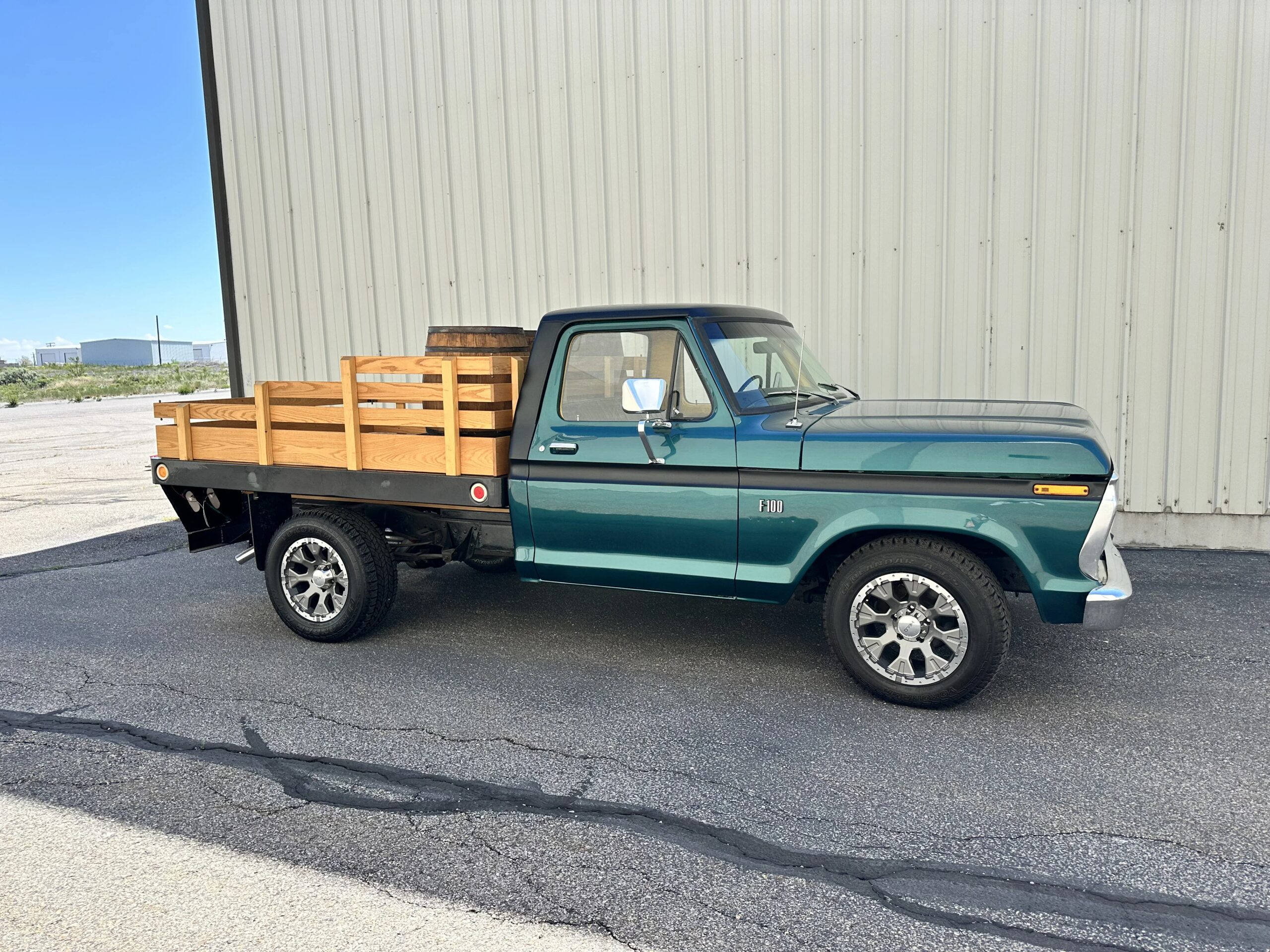 Ford-F100-2wd-regular-cab-1974-Green-Yellow-18