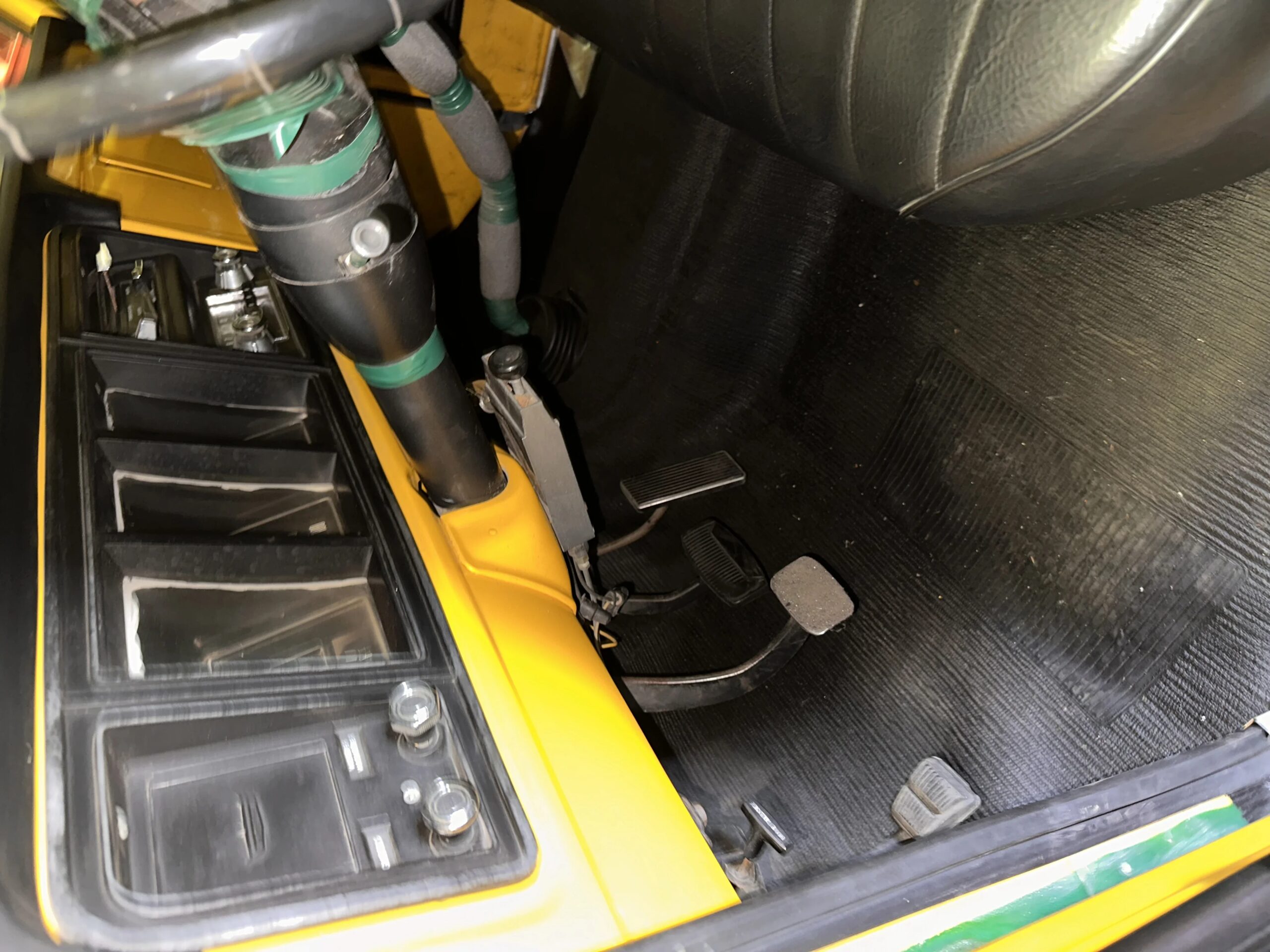 Ford-F100-2wd-regular-cab-1974-Green-Yellow-26