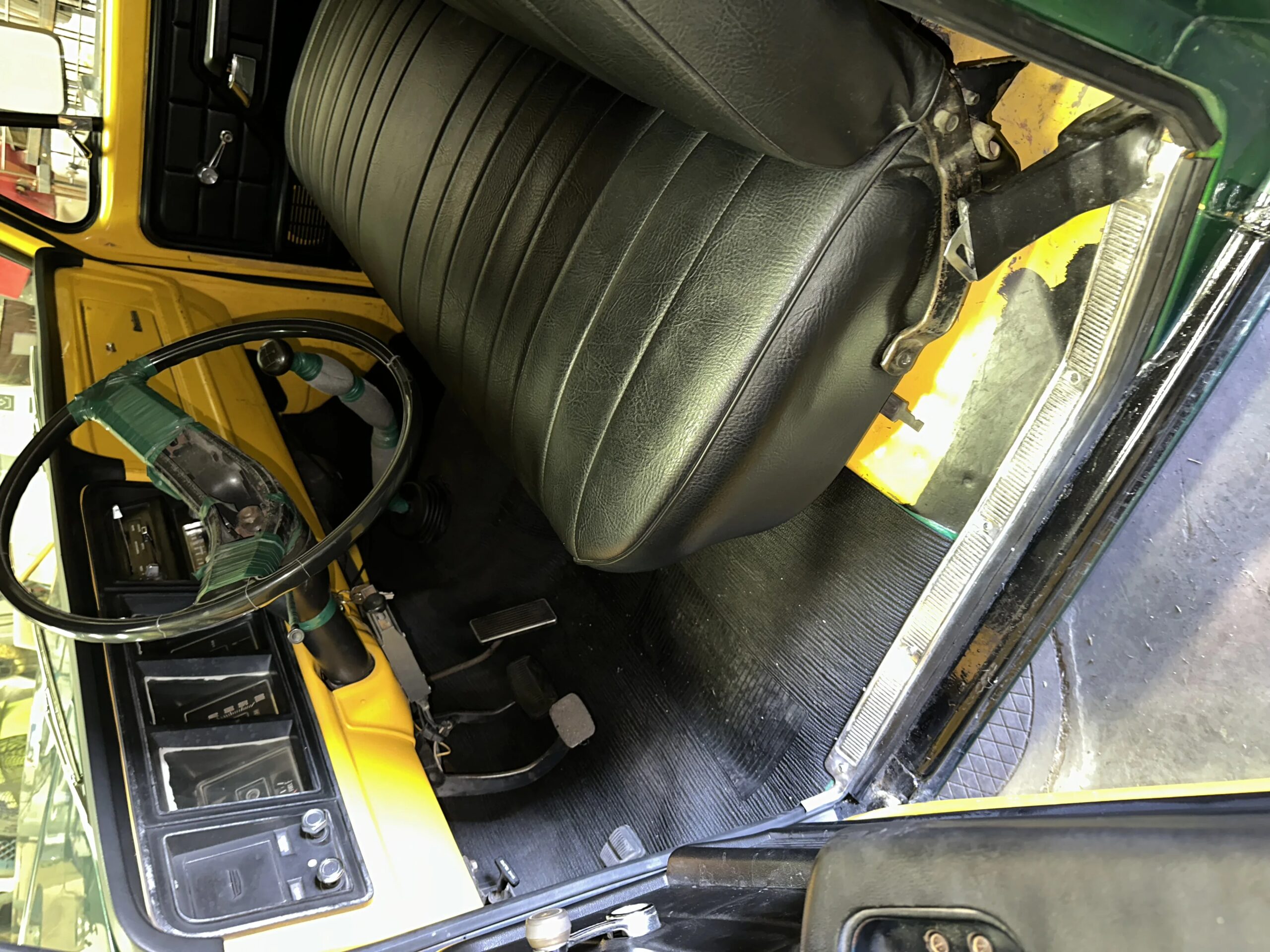Ford-F100-2wd-regular-cab-1974-Green-Yellow-30